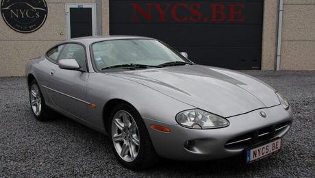 Jaguar XK8 1999 d'occasion a Tournai (75)