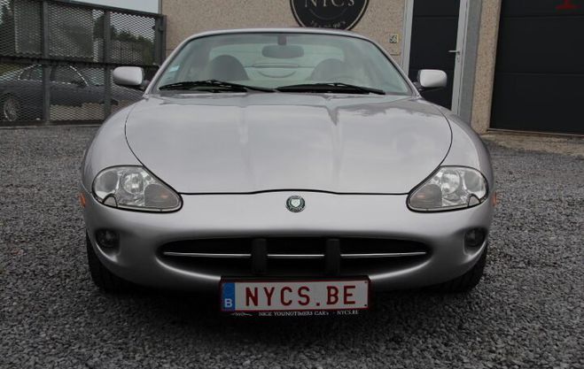 Jaguar XK8   de 1999