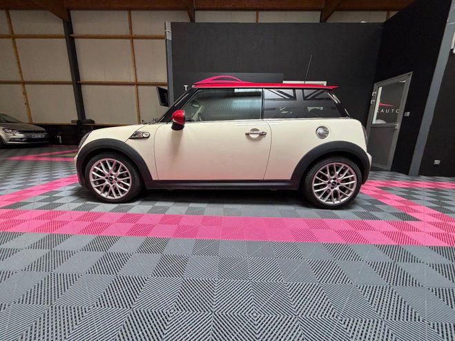 Mini One hatch r56 184 ch cooper s pack john work Blanc de 2012
