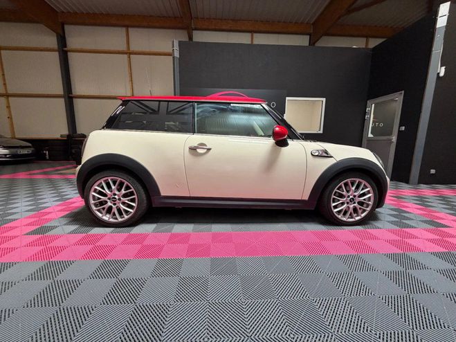 Mini One hatch r56 184 ch cooper s pack john work Blanc de 2012