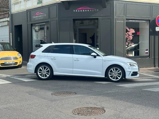 Audi A3 Sportback 1.4 tfsi cod ultra 150 s line  Blanc de 2015