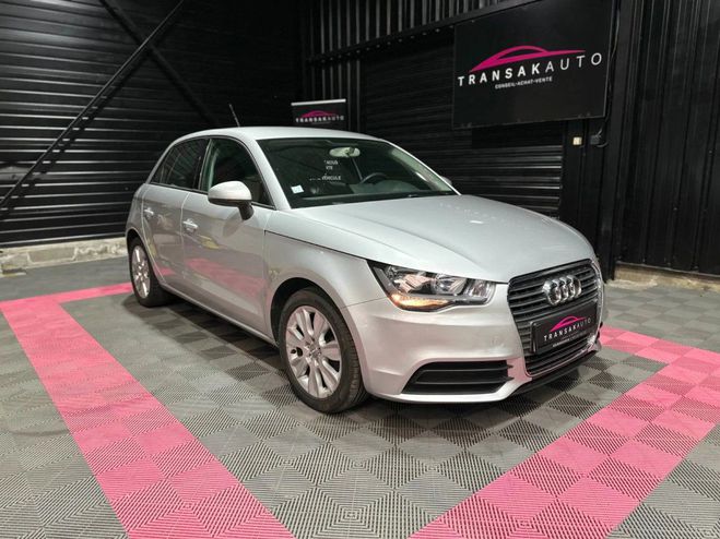 Audi A1 1.4 tfsi 122 ambiente Gris de 2012