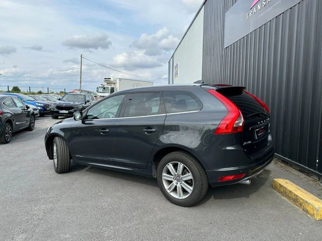 Volvo XC60 business d3 150 ch s momentum Gris de 2017
