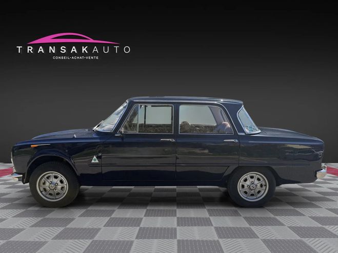 Alfa romeo Giulia 1600 super origine france gros suivi... Bleu de 1975
