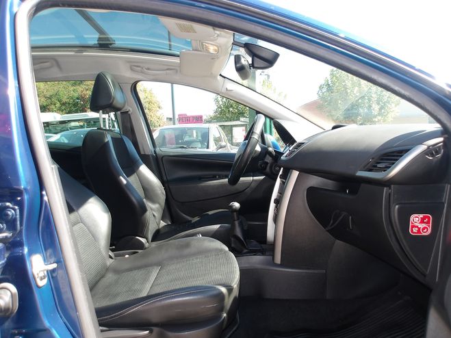 Peugeot 207 1.6 HDI92 FAP OUTDOOR BLEU de 2010