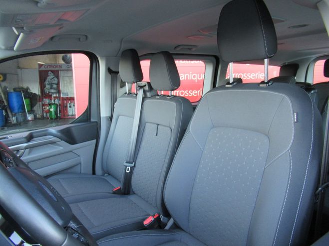 Ford Tourneo 320 L2H1 2.0 ECOBLUE 150CH TITANIUM GRIS F de 2024