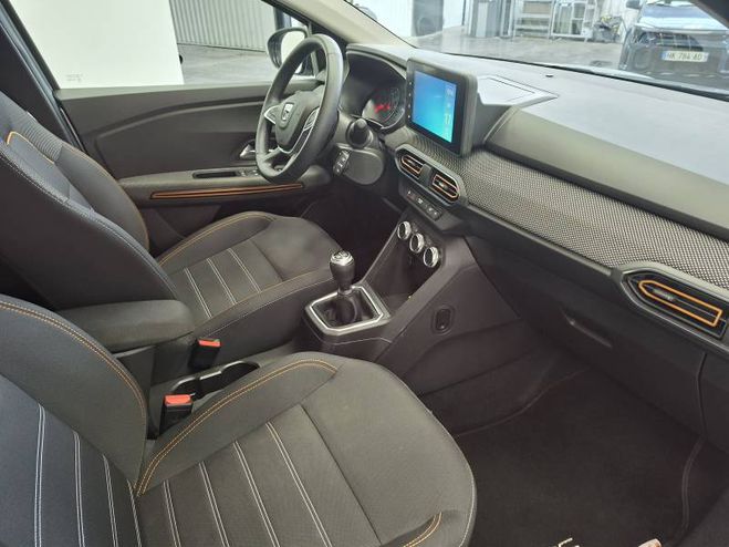Dacia Sandero TCe 90 Stepway Expression gris de 2022