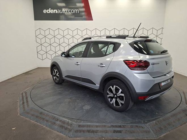 Dacia Sandero TCe 90 Stepway Expression gris de 2022