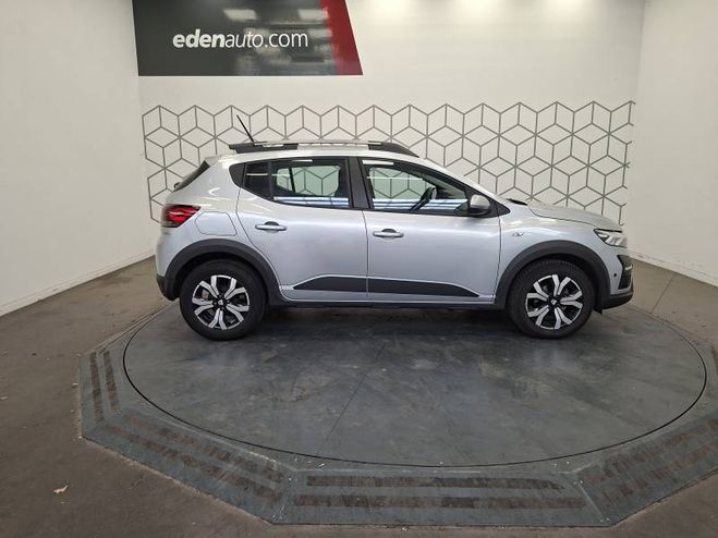 Dacia Sandero TCe 90 Stepway Expression gris de 2022