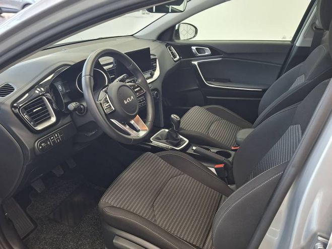 Kia Ceed 1.0 T-GDi 100 ch BVM6 Active argent de 2025