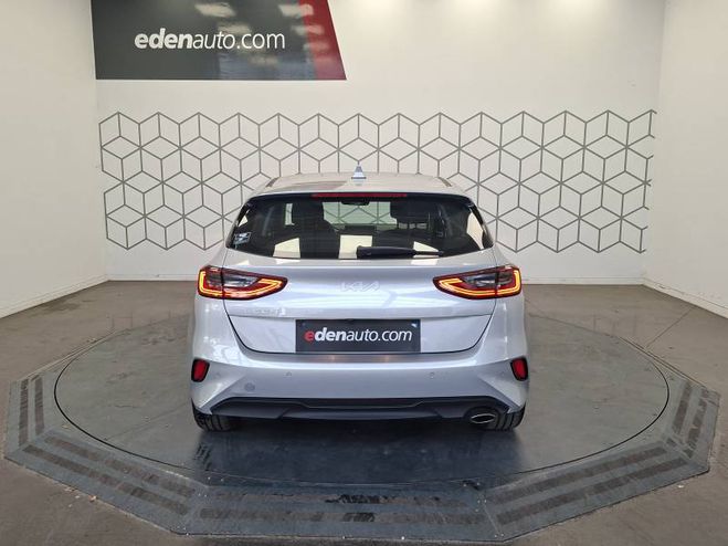 Kia Ceed 1.0 T-GDi 100 ch BVM6 Active argent de 2025