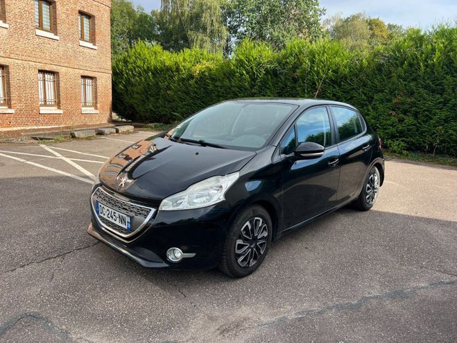 Peugeot 208 1.4 HDi 68ch BVM5 Active Noir de 2014