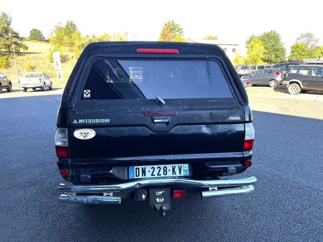 Mitsubishi L 200 Double cabine 2.5 L TD 133 CV Liberty Mo Noir de 2003