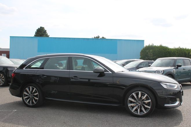 Audi A4 AVANT 35 TDI 163 S tronic 7 Avus Noir de 2022