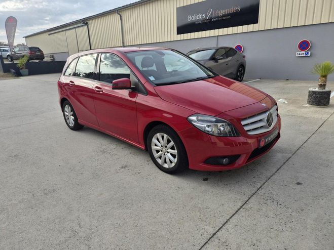 Mercedes Classe B 1.5 CDI - CLASSIC - Garantie 12 mois ROUGE FONCE de 2014
