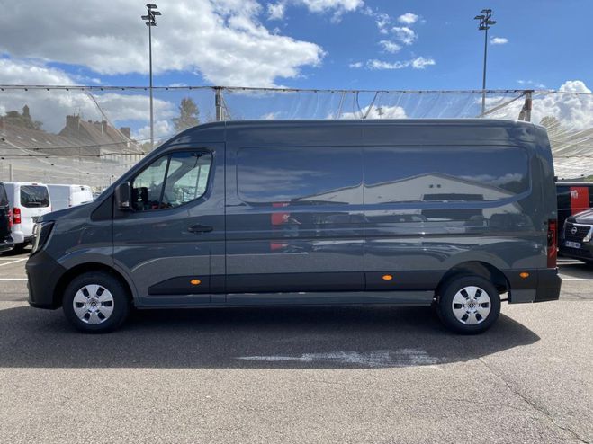Renault Master IV FOURGON TRACTION 3T5 L3H2 BLUE DCI 17 Gris Urbain de 2025