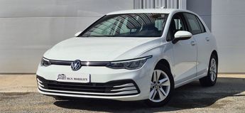  Voir d&eacute;tails -Volkswagen Golf LIFE PLUS 2.0 TDI 116 1ERE MAIN &agrave; Nort-sur-Erdre (44)