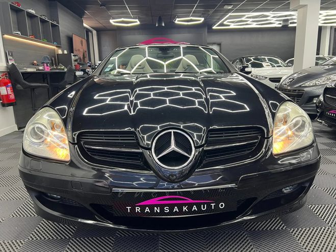 Mercedes Classe SLK 350 - V6 Boite Automatique me main Derni Noir de 2006