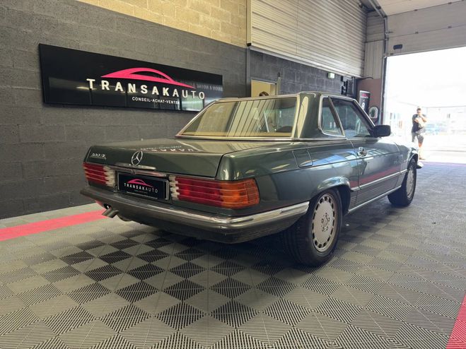 Mercedes 300 CLASSE SL R107 3.0 188 CV Vert de 1988