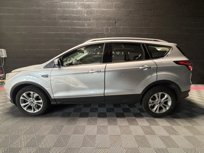 Ford Kuga 2.0 tdci 150 titanium - carplay son sony Blanc de 2018