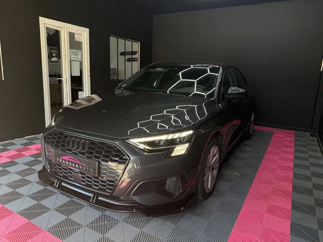 Audi A3 1.5 tfsi 16v gpf mild hybrid s tronic 7  Gris de 2020