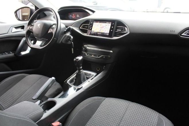 Peugeot 308 SW II PHASE 2 II (2) 1.5 BLUEHDI 100 S&S GRIS FONCE de 2020