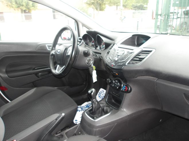 Ford Fiesta 1.5 TDCI 75CH FAP EDITION 5P BLANC de 2015