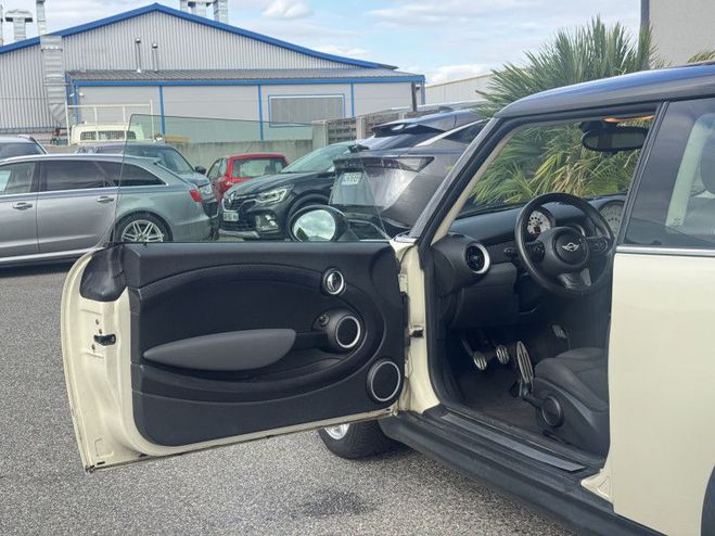 Mini Mini COOPER S 184 CH BEIGE de 2011