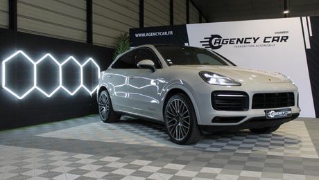 Porsche Cayenne E-Hybrid 3.0i V6 - 340 - Tiptronic S/toi 2020 d'occasion a Saint-Alban-Leysse (73)