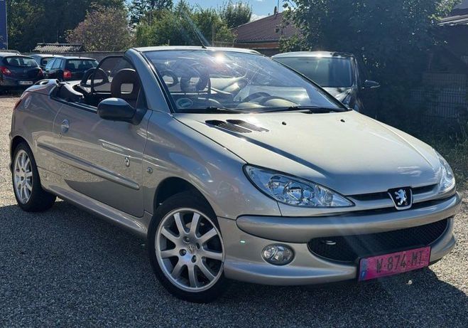 Peugeot 206 Roland Garros 2.0 16V 136cv Tr�s bon �ta Gris de 2005