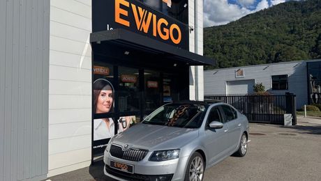Skoda Octavia 1.8 L TSI 180ch GREENTEC ELEGANCE TOIT P 2014 d'occasion a  Le Versoud (38)