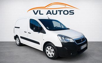  Voir d&eacute;tails -Peugeot Partner 3 PLACES 1.6l hDi 120 cv Ann�e 2017 &agrave; Gleiz� (69)