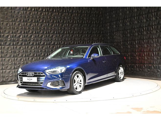 Audi A4 Avant 2.0 35 TFSI - 150 - BV S-tronic 20 BLEU CLAIR de 2022