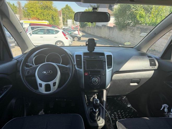 Kia Venga 1.6 CRDi FAP. 4 490 eu. Paiement en 4x d GRIS FONCE de 2013