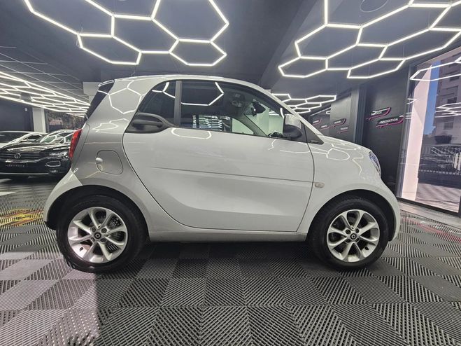 Smart Fortwo 1.0 71cv PASSION BOITE AUTO Blanc de 2016