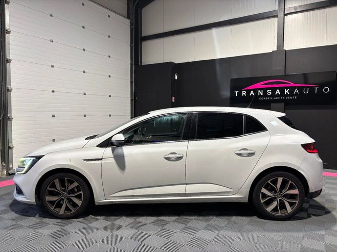 Renault Megane IV BERLINE TCe 130 Energy EDC Intens Blanc de 2017