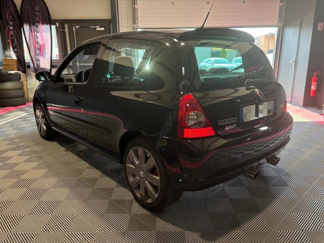 Renault Clio RS 2.0i 16V ssis Sport s bon Noir de 2004