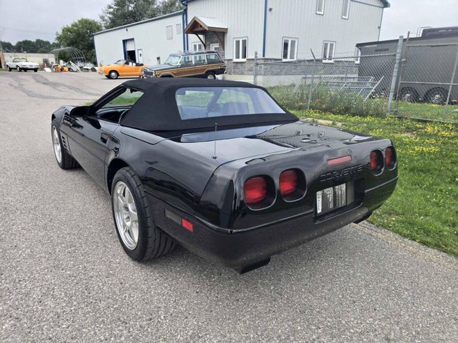 Chevrolet Corvette C4 cabriolet LT1 300ch full matching Noir de 1992