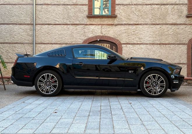 Ford Mustang GT V8 4.6 315 ch Noir de 2010