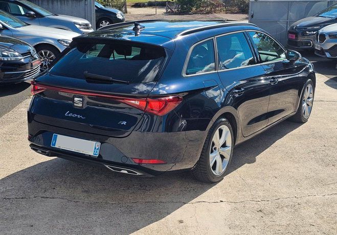 Seat Leon ST Superbe 150cv fr dsg7 2022 1�main Bleu de 2022