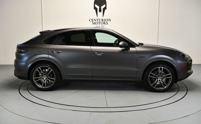 Porsche Cayenne s coupe 3.0 v6 hybrid 462 Gris de 2021