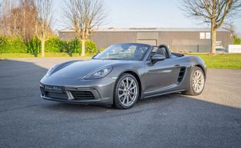  Voir d&eacute;tails -Porsche 718 BOXSTER 982 | CARPLAY PDLS 300CH 2.0 &agrave; Chars (95)