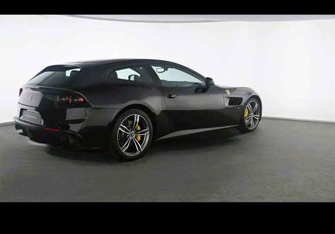 Ferrari GTC4 Lusso GTC4Lusso V12 6.3 690ch Noir de 2018