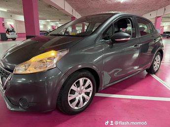  Voir d&eacute;tails -Peugeot 208 1.4 HDI 68 ACCESS &agrave;  Le Bourget (93)