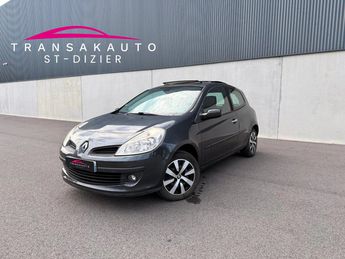  Voir d&eacute;tails -Renault Clio III Luxe Dynamique 98ch - Toit ouvrant p &agrave; Saint-Dizier (52)