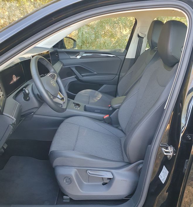 Volkswagen Tiguan  1.5eTSI 150 cv EDITION DSG  de 2025