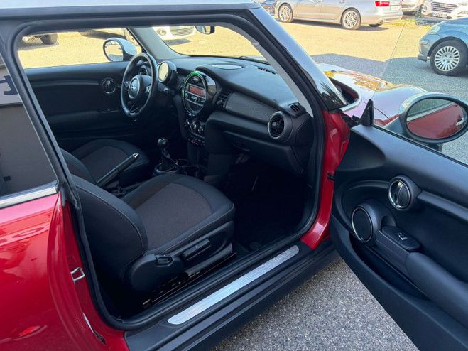 Mini Mini COOPER 136 CH ROUGE de 2015