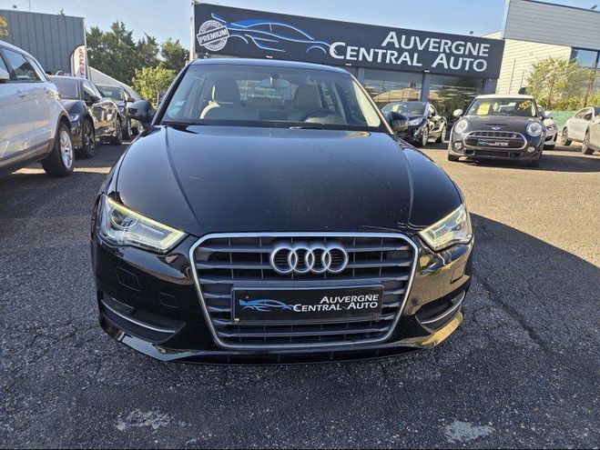 Audi A3 Sportback - 1.6 TDI 110CH FAP AMBIENTE Noir de 2014