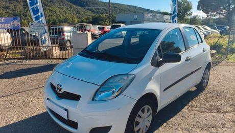 Toyota Yaris 1.0 i VVTI 2009 d'occasion a Brignoles (83)