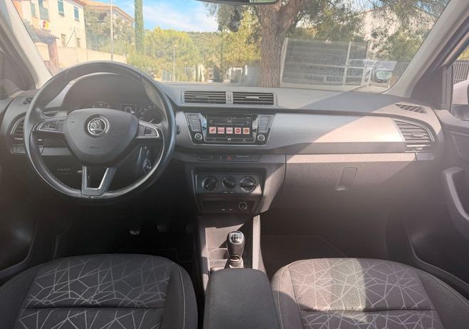 Skoda Fabia 1.0 MPI 75ch CLEVER- IDEAL JEUNE CONDUCT Blanc de 2018
